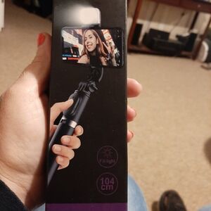 Black Smartphone Selfie Stick with Fill Light - 104 cm